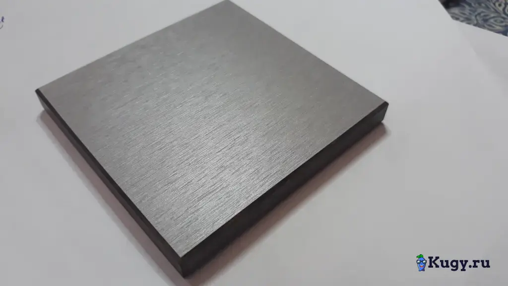 Металлизированные пластики HPL для вашего интерьера: блеск и стиль в деталях, панели для стен под металл